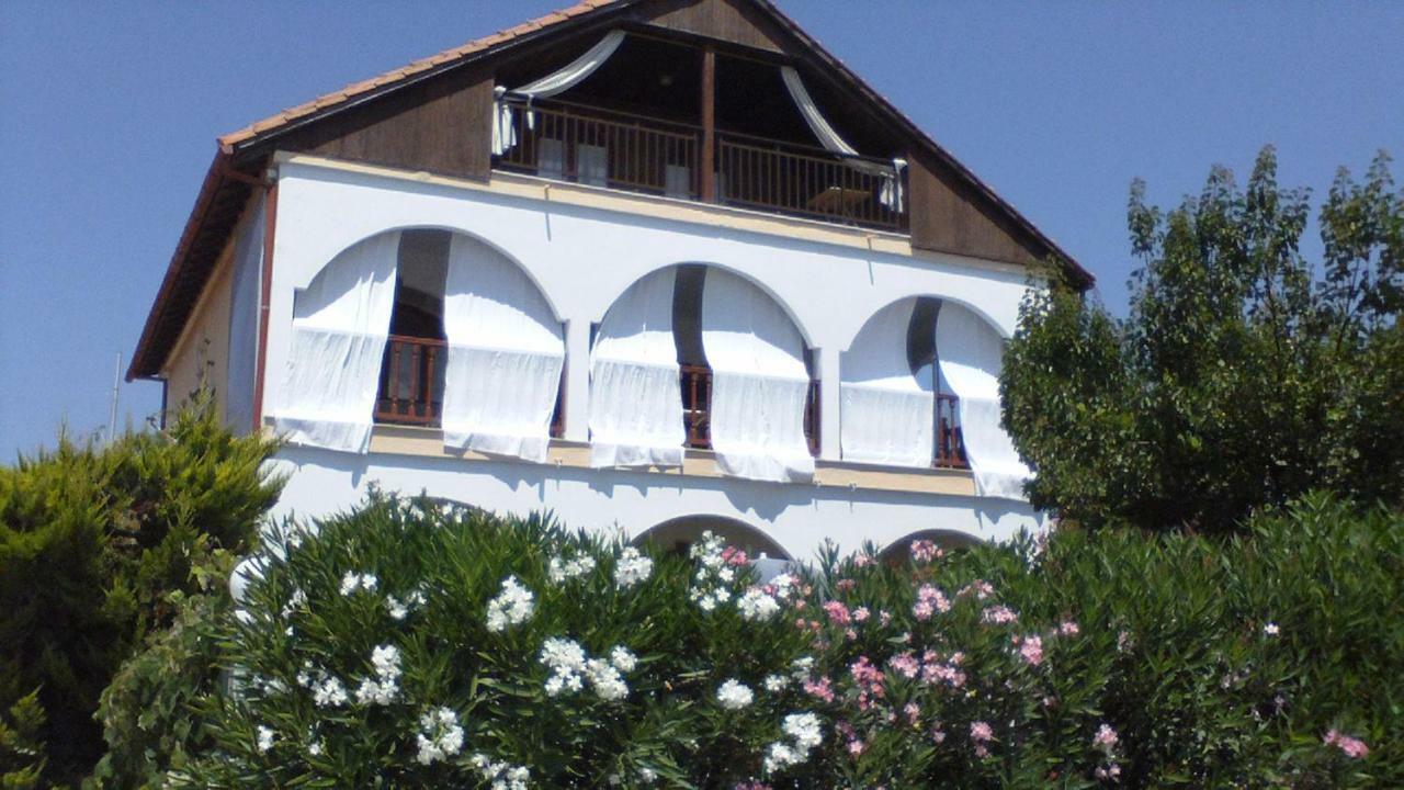Villa Iris Vrasná Exteriér fotografie