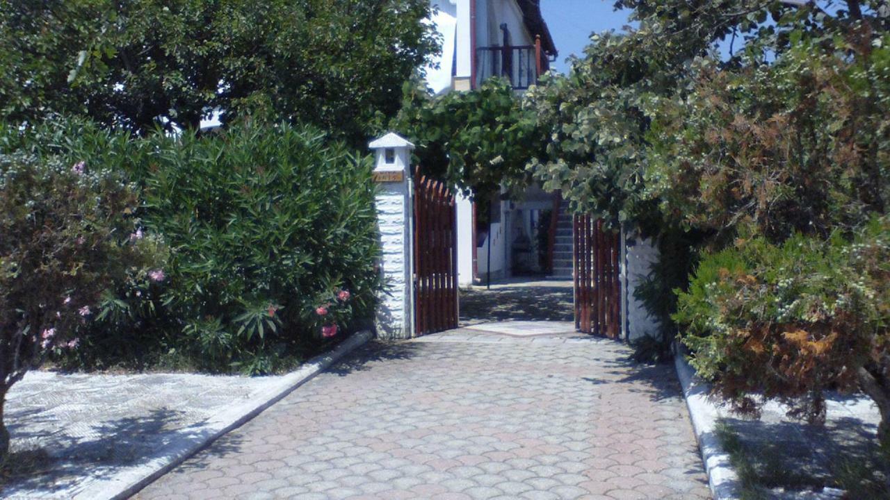 Villa Iris Vrasná Exteriér fotografie